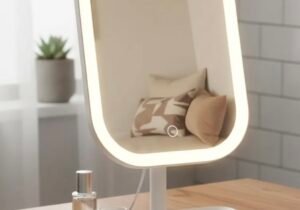 Espejo de maquillaje LED diseño elegante e inteligente